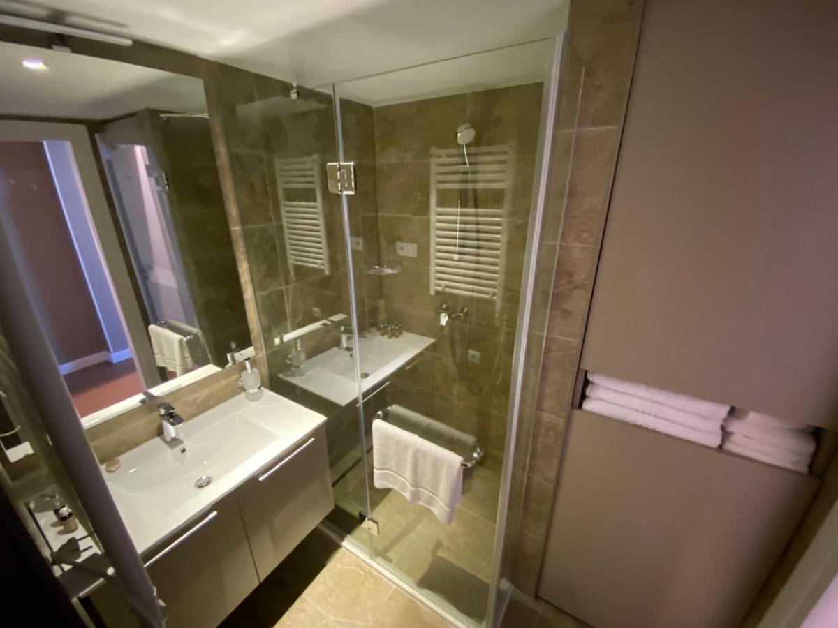 Gq Apartments On First Line Batumi Luaran gambar