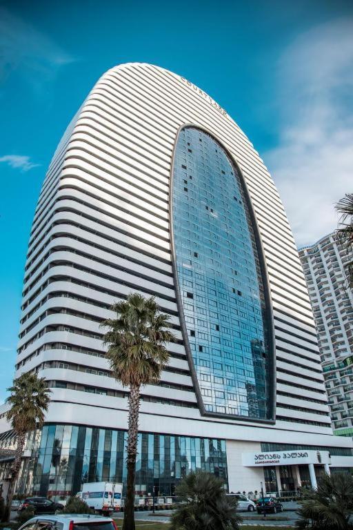 Gq Apartments On First Line Batumi Luaran gambar