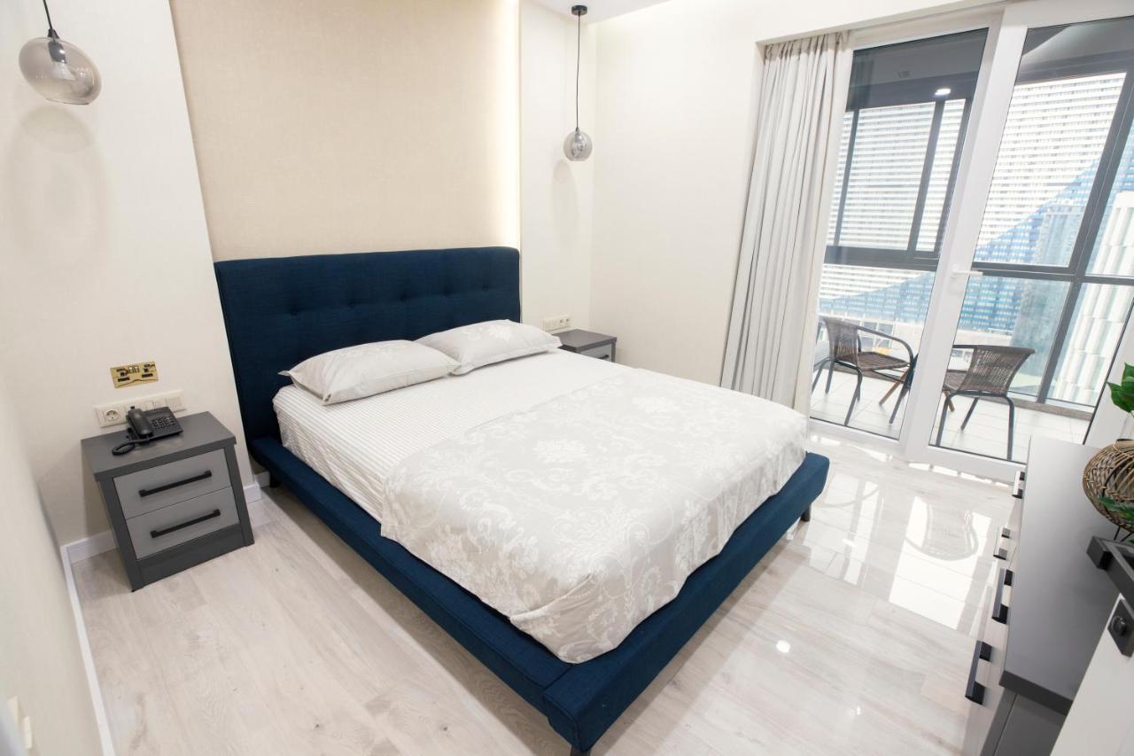 Gq Apartments On First Line Batumi Luaran gambar